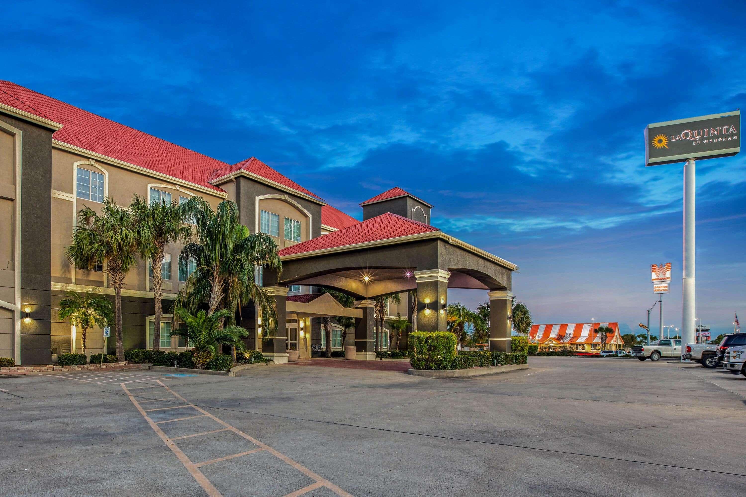 La Quinta By Wyndham Corpus Christi Airport Hotel Luaran gambar